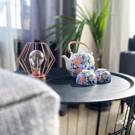 Modernes Apartment In Zentrumsnaehe Mit Eigenem Stellplatz Baden-Baden Bagian luar foto