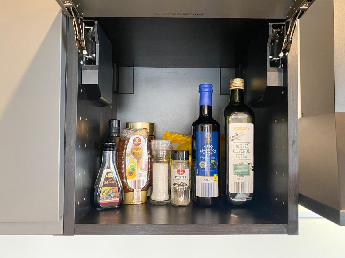 Modernes Apartment In Zentrumsnaehe Mit Eigenem Stellplatz Baden-Baden Bagian luar foto